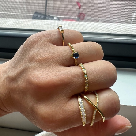 14KGF Gold Multi Connected Ring - Picture 5 of 5